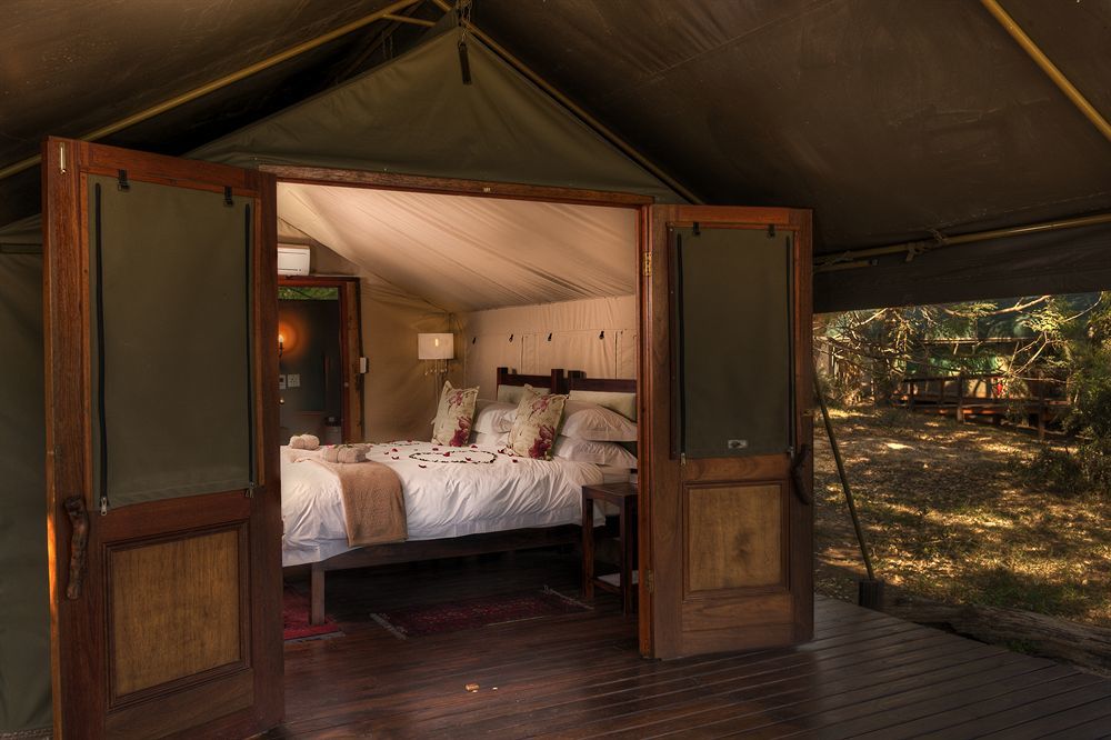 Simbavati River Lodge Заповедник Тимбавати Экстерьер фото